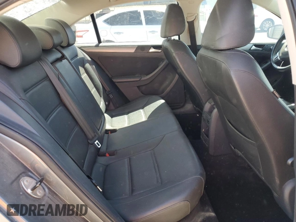 2014 Volkswagen Jetta TDI w/Premium with VIN 3VWLL7AJXEM398033, listed as a Copart auction lot 53503325 with 96,081 mi miles and Salvage title. Bid and sale history available at DreamBid. Image 10.