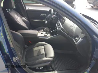 2022 BMW 3 Series 330i с VIN 3MW5R1J06N8C32399, выставлен на аукционе IAAI как лот 41788730 с пробегом 53 691 миль миль и . История ставок и продаж доступна на DreamBid. Изображение 5.