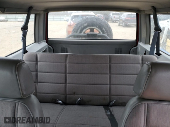 1993 Jeep Cherokee Sport with VIN 1J4FJ67S6PL580133, listed as a Copart auction lot 43230005 with 122,173 mi miles and Salvage Title. Bid and sale history available at carsss.com. Image 10.