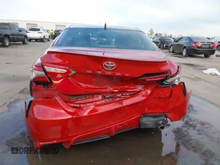 2019 Toyota Camry XSE with VIN 4T1B61HK0KU233466, listed as a IAAI auction lot 41035953 with 122,384 mi miles. Bid and sale history available at carsss.com. Image 16.