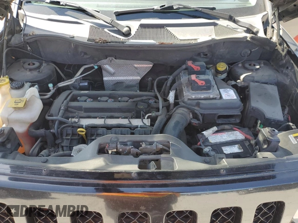 2015 Jeep Patriot Latitude with VIN 1C4NJPFB1FD314763, listed as a Copart auction lot 51809265 with 166,797 mi miles and Clean Title. Bid and sale history available at DreamBid. Image 12.