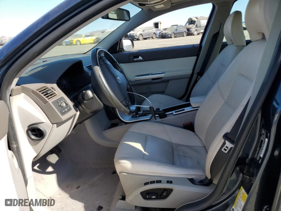 2011 Volvo S40 with VIN YV1672MS8B2548634, listed as a Copart auction lot 68084164 with 74,395 mi miles and Salvage Title. Bid and sale history available at carsss.com. Image 7.