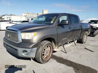 2011 Toyota Tundra with VIN 5TFEM5F18BX020949, listed as a Copart auction lot 84817334 with 284,998 mi miles and Salvage title. Bid and sale history available at DreamBid. Image 1.