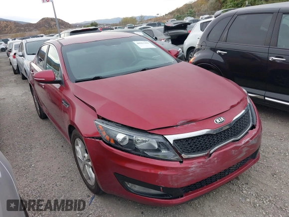 2013 Kia Optima EX z VIN 5XXGN4A74DG110086, wystawiony jako IAAI lot #40963304 z przebiegiem 137 377 mil mil oraz . Historia ofert i sprzedaży dostępna na DreamBid. Obrazek 1.
