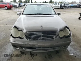 2006 Mercedes-Benz C 280 Luxury with VIN WDBRF54H36A908382, listed as a Copart auction lot 48197845 with 128,420 mi miles and Salvage Title. Bid and sale history available at DreamBid. Image 5.