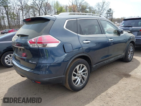 2015 Nissan Rogue SL with VIN 5N1AT2MV5FC780108, listed as a IAAI auction lot 42010716 with 79,575 mi miles. Bid and sale history available at carsss.com. Image 4.