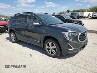 2018 GMC Terrain SLE z VIN 3GKALTEV6JL355491, wystawiony jako Copart lot #72639404 z przebiegiem 158 642 mil mil oraz Szkody całkowita. Historia ofert i sprzedaży dostępna na DreamBid. Obrazek 4.