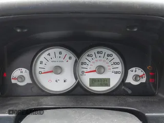 2006 Ford Escape XLT with VIN 1FMYU03126KA17323, listed as a IAAI auction lot 42048363 with 119,296 mi miles and . Bid and sale history available at DreamBid. Image 7.