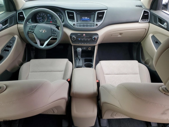 2017 Hyundai Tucson SE Plus with VIN KM8J33A47HU287755, listed as a Copart auction lot 48955115 with 36,781 mi miles and Salvage Title. Bid and sale history available at carsss.com. Image 8.