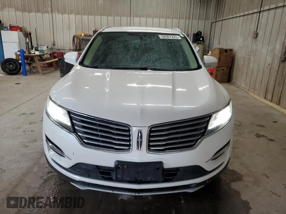 2017 Lincoln MKC Premiere z VIN 5LMCJ1D91HUL51490, wystawiony jako Copart lot #58367225 z przebiegiem 94 861 mil mil oraz Szkoda całkowita • Salvage title. Historia ofert i sprzedaży dostępna na DreamBid. Obrazek 5.