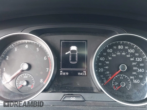 2021 Volkswagen Golf TSI z VIN 3VWG57AU9MM001027, wystawiony jako IAAI lot #42072074 z przebiegiem 81 819 mil mil oraz . Historia ofert i sprzedaży dostępna na DreamBid. Obrazek 7.