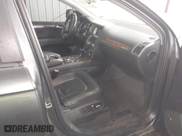 2015 Audi Q7 Premium Plus with VIN WA1LGAFE1FD028287, listed as a IAAI auction lot 41820192 with 104,540 mi miles and . Bid and sale history available at DreamBid. Image 5.