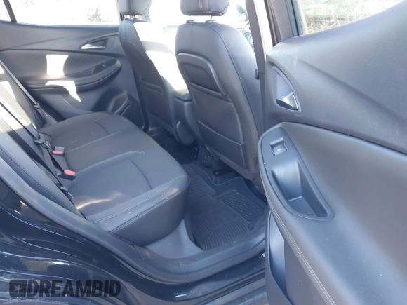 2023 Buick Encore GX Select с VIN KL4MMESL2PB145950, выставлен на аукционе IAAI как лот 41414741 с пробегом 3 753 миль миль и . История ставок и продаж доступна на DreamBid. Изображение 8.