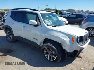 2018 Jeep Renegade Latitude with VIN ZACCJABB3JPG70586, listed as a IAAI auction lot 41721623 with 130,782 mi miles. Bid and sale history available at carsss.com. Image 1.