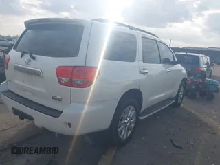 2010 Toyota Sequoia Platinum with VIN 5TDYY5G19AS029924, listed as a IAAI auction lot 41517560 with 166,752 mi miles. Bid and sale history available at carsss.com. Image 4.