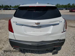 2017 Cadillac XT5 Luxury FWD with VIN 1GYKNBRS8HZ235385, listed as a Copart auction lot 55817055 with 29,590 mi miles and Salvage Title. Bid and sale history available at DreamBid. Image 6.