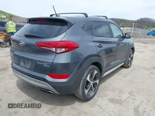 2017 Hyundai Tucson Sport with VIN KM8J3CA21HU407189, listed as a IAAI auction lot 42090562 with 113,618 mi miles. Bid and sale history available at carsss.com. Image 4.
