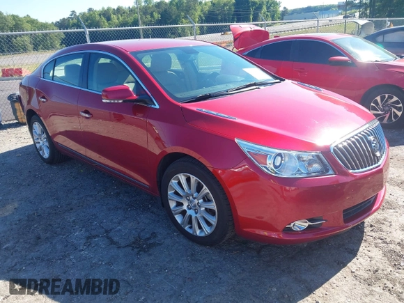 2013 Buick LaCrosse Premium 1 z VIN 1G4GF5E38DF221468, wystawiony jako IAAI lot #42206592 z przebiegiem 73 146 mil mil oraz . Historia ofert i sprzedaży dostępna na DreamBid. Obrazek 1.