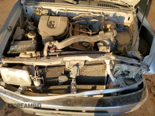 2000 Nissan Frontier XE z VIN 1N6DD21S5YC340513, wystawiony jako Copart lot #89018755 z przebiegiem 237 418 mil mil oraz Szkoda całkowita • Salvage title. Historia ofert i sprzedaży dostępna na DreamBid. Obrazek 11.