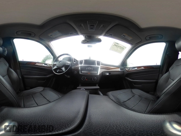 2014 Mercedes-Benz M 350 z VIN 4JGDA5HB7EA365841, wystawiony jako IAAI lot #42271102 z przebiegiem 138 366 mil mil oraz . Historia ofert i sprzedaży dostępna na DreamBid. Obrazek 18.