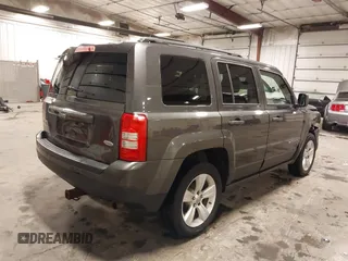 2016 Jeep Patriot High Altitude with VIN 1C4NJRFB7GD657607, listed as a IAAI auction lot 42346923 with 111,757 mi miles and . Bid and sale history available at DreamBid. Image 4.