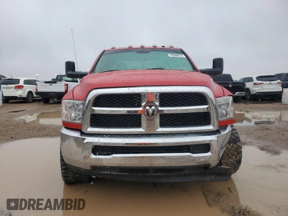 2017 Ram 2500 Tradesman z VIN 3C6UR5HJ3HG537915, wystawiony jako Copart lot #80660304 z przebiegiem 189 498 mil mil oraz Szkoda całkowita • Salvage title. Historia ofert i sprzedaży dostępna na DreamBid. Obrazek 5.