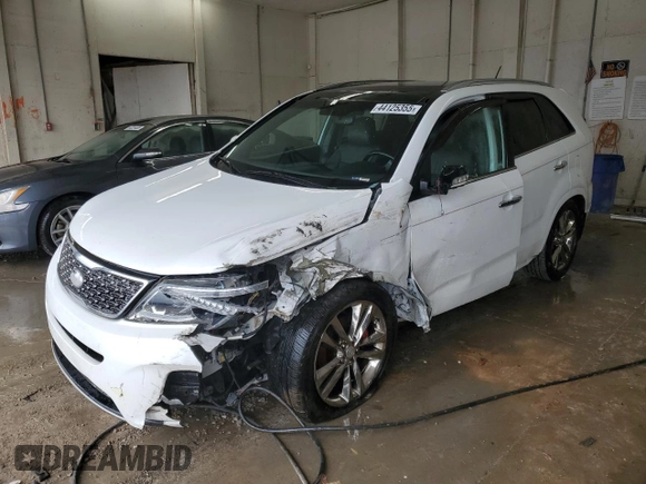 2014 Kia Sorento SX Limited with VIN 5XYKW4A77EG465919, listed as a Copart auction lot 44125355 with 193,544 mi miles and Salvage Title. Bid and sale history available at carsss.com. Image 1.