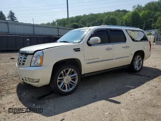 2007 Cadillac Escalade ESV z VIN 1GYFK66887R310904, wystawiony jako Copart lot #86292484 z przebiegiem 93 697 mil mil oraz Szkoda całkowita • Salvage title. Historia ofert i sprzedaży dostępna na DreamBid. Obrazek 1.
