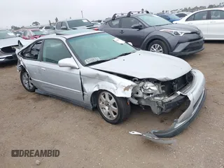 2000 Honda Civic EX z VIN 1HGEJ8146YL032322, wystawiony jako IAAI lot #42348898 z przebiegiem 242 702 mil mil oraz . Historia ofert i sprzedaży dostępna na DreamBid. Obrazek 1.