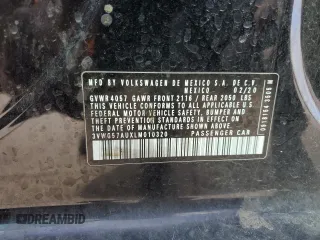 2020 Volkswagen Golf TSI z VIN 3VWG57AUXLM010320, wystawiony jako Copart lot #51638655 z przebiegiem 61 910 mil mil oraz Szkoda całkowita • Salvage title. Historia ofert i sprzedaży dostępna na DreamBid. Obrazek 13.