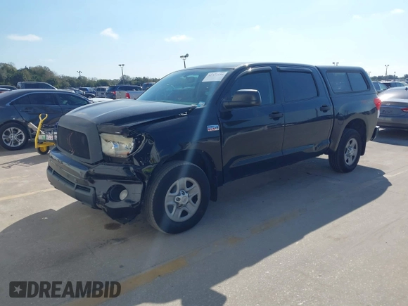 2013 Toyota Tundra z VIN 5TFDY5F16DX292418, wystawiony jako IAAI lot #41531030 z przebiegiem 236 555 mil mil oraz . Historia ofert i sprzedaży dostępna na DreamBid. Obrazek 2.
