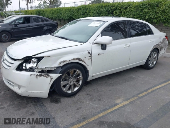 2007 Toyota Avalon XL with VIN 4T1BK36B67U245980, listed as a IAAI auction lot 42093193 with 272,108 mi miles. Bid and sale history available at carsss.com. Image 17.