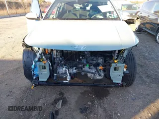 2024 Hyundai Kona SE with VIN KM8HACAB2RU148167, listed as a IAAI auction lot 41281919 with 4,612 mi miles. Bid and sale history available at carsss.com. Image 6.