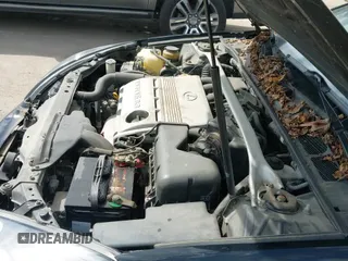 2004 Lexus ES 350 z VIN JTHBA30G945038841, wystawiony jako IAAI lot #43342294 z przebiegiem 136 799 mil mil oraz . Historia ofert i sprzedaży dostępna na DreamBid. Obrazek 15.