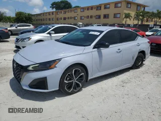 2024 Nissan Altima SR z VIN 1N4BL4CV2RN426468, wystawiony jako Copart lot #55729115 z przebiegiem 5 689 mil mil oraz Szkoda całkowita • Salvage title. Historia ofert i sprzedaży dostępna na DreamBid. Obrazek 1.