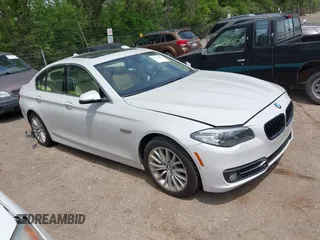 2014 BMW 5 Series 528i z VIN WBA5A5C52ED502948, wystawiony jako IAAI lot #42179994 z przebiegiem 120 601 mil mil oraz . Historia ofert i sprzedaży dostępna na DreamBid. Obrazek 1.