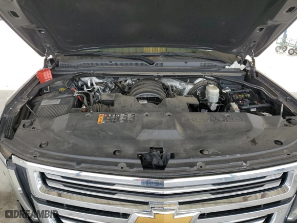 2018 Chevrolet Suburban Premier with VIN 1GNSCJKC1JR203318, listed as a Copart auction lot 44690745 with 120,137 mi miles and Salvage Title. Bid and sale history available at carsss.com. Image 14.