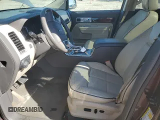 2010 Lincoln MKX with VIN 2LMDJ8JC4ABJ16887, listed as a Copart auction lot 46526765 with 166,533 mi miles and Salvage Title. Bid and sale history available at DreamBid. Image 7.