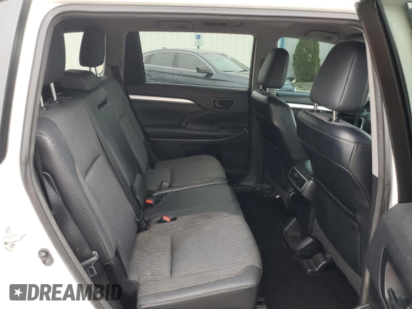 2016 Toyota Highlander LE z VIN 5TDBKRFH1GS277655, wystawiony jako Copart lot #51135055 z przebiegiem 147 261 mil mil oraz Nie do naprawy • Non repairable. Historia ofert i sprzedaży dostępna na DreamBid. Obrazek 11.