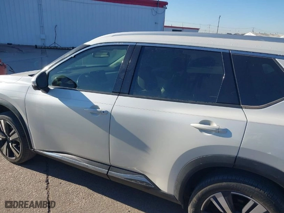2022 Nissan Rogue SL with VIN 5N1BT3CA8NC724865, listed as a IAAI auction lot 41410726 with 74,095 mi miles. Bid and sale history available at carsss.com. Image 14.