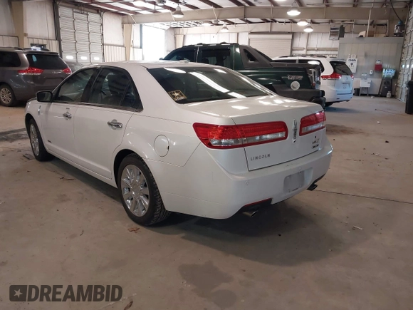2012 Lincoln MKZ Hybrid with VIN 3LNDL2L38CR825066, listed as a IAAI auction lot 41288153 with 107,415 mi miles and . Bid and sale history available at DreamBid. Image 3.