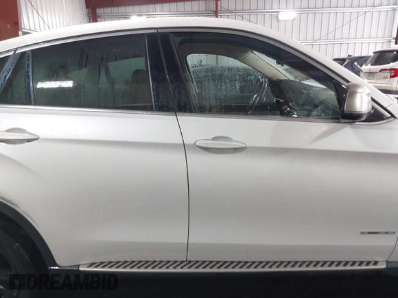 2015 BMW X6 sDrive35i z VIN 5UXKU0C54F0F91660, wystawiony jako IAAI lot #42375390 z przebiegiem 150 209 mil mil oraz . Historia ofert i sprzedaży dostępna na DreamBid. Obrazek 13.