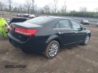 2011 Lincoln MKZ with VIN 3LNHL2GC9BR766667, listed as a IAAI auction lot 41932097 with 178,121 mi miles. Bid and sale history available at carsss.com. Image 4.