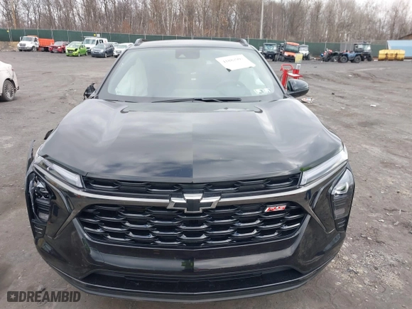 2025 Chevrolet Trax 2RS with VIN KL77LJEP8SC142306, listed as a IAAI auction lot 41882907 with 3,831 mi miles. Bid and sale history available at carsss.com. Image 12.