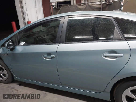 2015 Toyota Prius Four with VIN JTDKN3DU2F1879383, listed as a IAAI auction lot 41447300 with 60,213 mi miles. Bid and sale history available at carsss.com. Image 14.