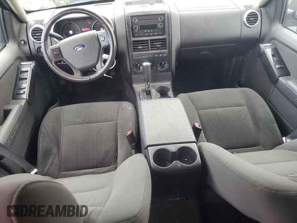 2009 Ford Explorer XLT z VIN 1FMEU73E49UA13863, wystawiony jako Copart lot #51857815 z przebiegiem 301 300 mil mil oraz Czysty tytuł • Clean title. Historia ofert i sprzedaży dostępna na DreamBid. Obrazek 8.