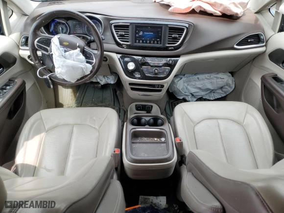 2019 Chrysler Pacifica Touring L with VIN 2C4RC1BGXKR734622, listed as a Copart auction lot 51621215 with 58,143 mi miles and Salvage Title. Bid and sale history available at carsss.com. Image 8.