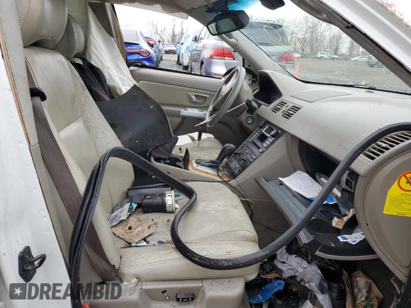 2004 Volvo XC90 with VIN YV1CZ59H741044399, listed as a Copart auction lot 86621574 with 156,673 mi miles and Salvage Title. Bid and sale history available at carsss.com. Image 7.