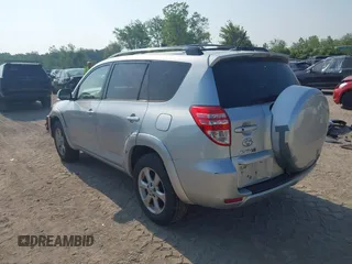 2012 Toyota RAV4 Limited z VIN JTMDF4DV7CD045172, wystawiony jako IAAI lot #42362169 z przebiegiem 140 567 mil mil oraz . Historia ofert i sprzedaży dostępna na DreamBid. Obrazek 3.