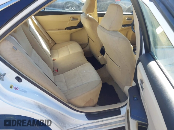 2015 Toyota Camry XLE with VIN 4T1BF1FK7FU023620, listed as a IAAI auction lot 40901262 with 122,968 mi miles. Bid and sale history available at carsss.com. Image 8.